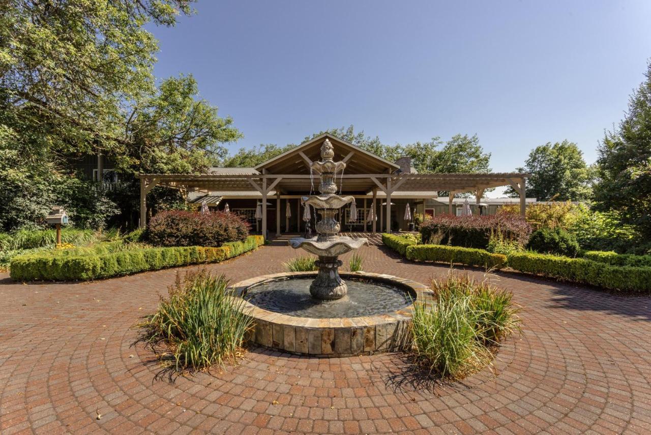 The Village 3*