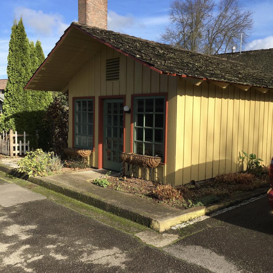 The Village Resort Cottage Grove