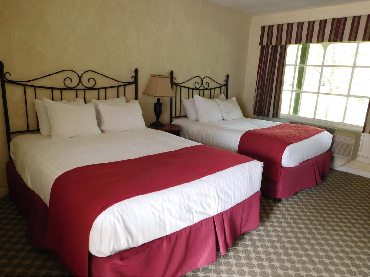 Resort The Village 3*